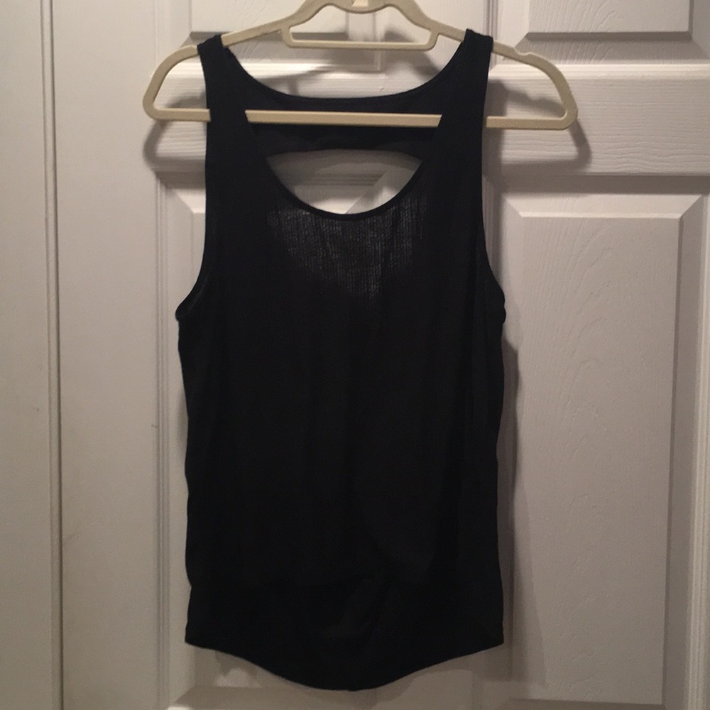 lululemon black tank top